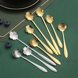 Long Handle Flower Spoons Rose Sakura Shape Spoon Stainless Steel Cocktail Stirring Scoop Ice Cream Coffee Spoon Creativity Gift TH1255