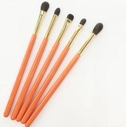 Professional Handmade Makeup Brushes Kit Soft Blue Squirrel Goat Hair Eye Shadow Precise Blending Brush Orange Make Up Brush Set240102