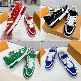 Famous Designer Sneakers Women Men Logo Embossed Low Top Sports shoes calfskin textile Basketball inspired TPU sole top quality Sneakers