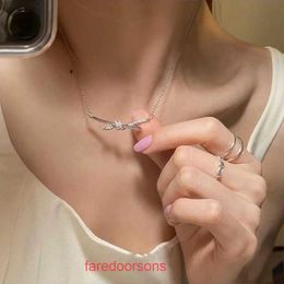 High Quality Tifannissm Stainless Steel Designer Necklace Jewellery Light luxury minimalist elegant and high end design T home twiste Pan