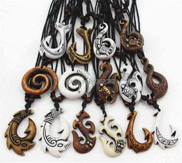 Whole lot 15pcs Mixed Hawaiian Jewellery Imitation Bone Carved NZ Maori Fish Hook Pendant Necklace Choker Amulet Gift MN542 H22040928783003