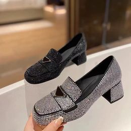 2024 Dress Shoes imitation crystal decorative satin Lefu shoes high heels classicTriangle buckle rhinestone pumps 45mm Chunky heel Women luxury designer Shoe