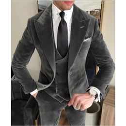 Business Grey Velvet Blazer Sets Wedding Mens Suits Slim Fit Custome Homme Elegant Formal 3 Pieces Outfits JacketPantsVest 231229