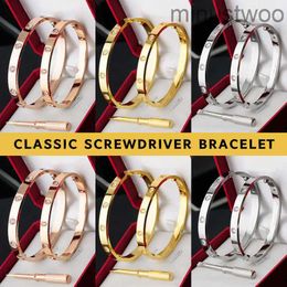 Screwdriver bracelet Designer Fashion mens cuff luxury bracelet Stainless Steel Diamond Craft Screwdriver Unisex Classic Cuff Party Gifts NYDY NYDY