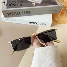 Sunglasses 2021 Fashion Square Sunglasses Men Women Small Frame Vintage Rectangle Gold Black Sun Glasses Classic Clear Lens Eyewear UV400 Q240102