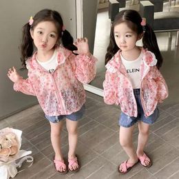 Jackets Children's Clothing Girls' Light And Thin Hooded Lace Fragmented Flower Sunshade Coat Summer 2024 Preschool Sweet Loose Top