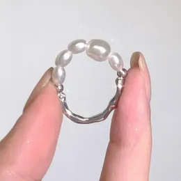 Cluster Rings Fashion Temperament Pearl Elastic Rope Ring Retro Irregular Metal For Women Simple Elegant Wedding Party Jewellery