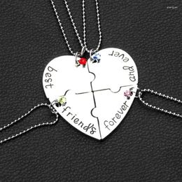 Pendant Necklaces 4 Pcs Eye-catching Heart Puzzle Necklace Friend Matching Ins