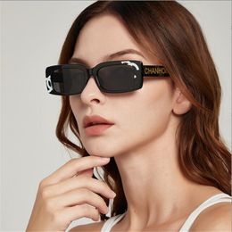 2024 new black sunglasses fashion sunshade mirror men's and women's universal glasses wholesale