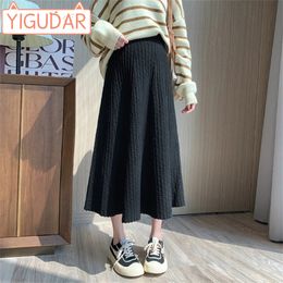 maternity skirts autumn winter Korean fashion maternity dresses midlength knitted skirts with large swings maternity clothes 231229