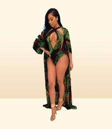 2019 Fashion Sexy Retro Printed Slim Halter Cloak Bikini Split Swimsuit Fashion Age reducing Beach Swimwear8426134