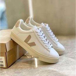 Casual Shoes Four season sm white sports women's casual board shoes kinds of comfortable all cow leather Fine dress shoe trends go with everything