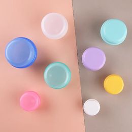 50pcs 20g Coloured Empty Mushroom Shape Cream Cosmetics Jar Skin Care Cream Plastic Container Travel Compact Container Tin Manufacturer