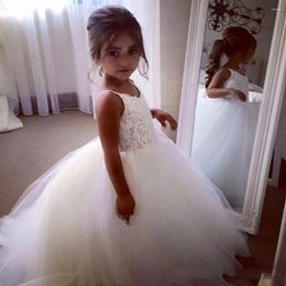 Girl Dresses Long Sleeve Gown Princess Flower Girls Appliques Lace Stunning Cute First Communion Dress White