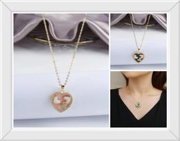 Pendant Necklaces Fashion Sparkling Zircon Heart-Shaped Necklace Beautifully Designed To Give Girlfriend Valentine's Day Gift Party