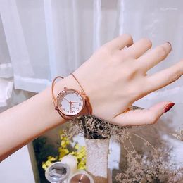 Wristwatches Fashion Women Watch Casual Watches Simple Ladies' Girls Small Dial Quartz Clock Dress