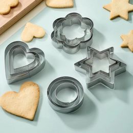 Baking Moulds 12Pcs DIY Tool Stainless Steel Cake Mould Set Star Heart Round Flower Shape Cutter Mould Cookie Biscuit Tools