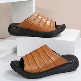 Slippers Women Cutout Platform Slipper 2024 Wedge Heel Non-Slip Solid Colour Comfortable Fashion Slip-on Sandal Ladies Slides