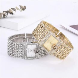 Wristwatches Simple Square Gold Watches Women Fashion Casual Alloy Bracelet Ladies G Diamond Scale Dial Female Quartz Clock