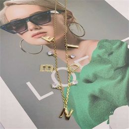 35% OFF Fenjia O-chain letter studded with diamonds niche design necklace brass material fashionable sweater neck chain