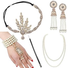 1920s Great Gatsby Accessories Set for Women 20s Costume Flapper Headband Pearl Necklace Bracelet Earring Cigarette Holder 240102