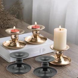 Candle Holders 1Pc European Style Iron Single Hole Classic Candlestick Party Wedding Home Decor Holder Po Props Gold Black Accessory