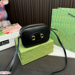 designer bag Women fashion Shoulder Bags Luxury Handbags Totes chain Clutch Flap Woman handbag purse Letters Solid Mini Camera bags