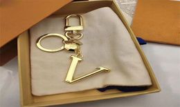 Gold Letter Key Chains Luxury Desginers Keyrings Lovers Bag Accessories Car Key Holder For Men And Women Gift7443341