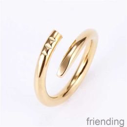 Love Nail Ring Designer Jewellery For Women Men Crystal Luxury Titanium Steel Alloy Silver Rose GoldPlated Fashion Accessories Never Fade Engagement Wedd L0Q7