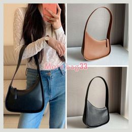 Half Moon Bag Axillary Handbag Smooth Leather Luxury Women Designer Bags Flat Shoulder Strap Curved Zipper Closure Clutch Tote Suded Lining Underarm Purse