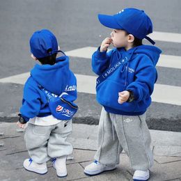 2-11Y blue hoodie suitable for teenagers baby boys hoodies clothing wool wool girls sports sweaters winter thick warm coat 240103