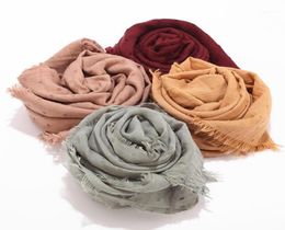 2021 cotton Scarf Crinkle Women Solid muslim Hijabs Muffler Shawls Wrap Hijab Scarves Headscarf shawls wrap headban18069011