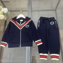 New baby Tracksuit Multicoloured stripes kids designer clothes Size 100-160 Long sleeved zippered hoodie and sports pants Dec20