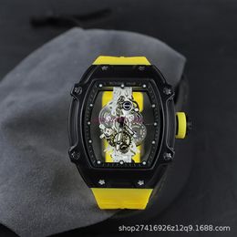 the latest version of the skull sports have men's and women's leisure fashion quartz watch304z