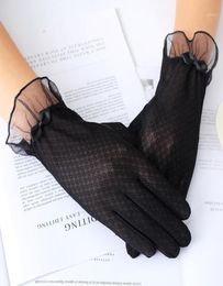 Summer Women Lace Gloves Elegant Female Thin Driving High Quality Touch Screen Ladies AntiUV Antislip Breathable Glove18049706