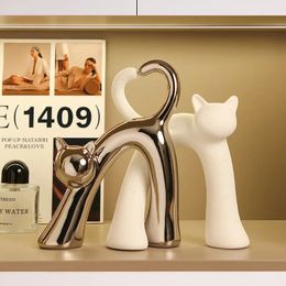 Home Decor Animal Statue Living Room Decoration Cat Ceramic Decoration Crafts Desktop Accessories Figurines Miniatures 240103