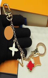 Fashion Key Holder Keychain Car Luxurys Designers Keychain Car Key Fashion Flower Keyring Colourful Bag Charm Lovers Gift 2211103Z8776808