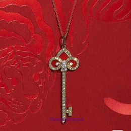 Tifannissm Pendant Necklac Best sell Birthday Christmas Gift T Family Red Jade Marrow Key Necklace 925 Pure Silver Plated 18K Rose Gold Have Original Box