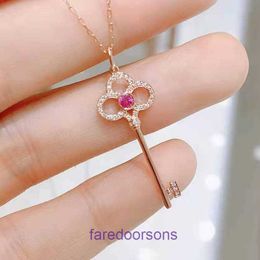 Tifannissm necklace chain heart necklaces jewelry pendants T family pink diamond Key Necklace 925 Sterling Silver Plated 18k rose gold home Have Original Box