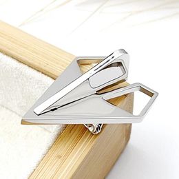 Brooches Korean Style Stainless Steel Small Aircraft Man Woman Stereoscopic Airplane Pin Badge Daily Clothing Collar Accessories