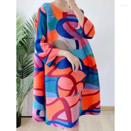 Casual Dresses Miyake Pleated Colorblocking Printed Women Dress 2024 Summer Round Neck Long Sleeve Beach Loose Plus Size Designs