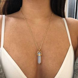 Pendant Necklaces Fashion Opal Stone Hexagonal Column Quartz Necklaces Natural Pink Crystal Pendant Necklace Statement Bohemian Jewellery for Women