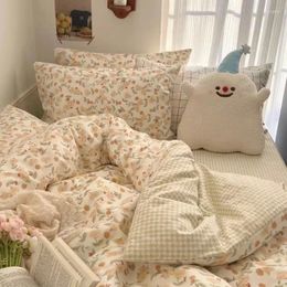 Bedding Sets Cream Small Floral Pure Cotton Four Piece Set Girl Heart Bed Sheet Student Quilt Cover