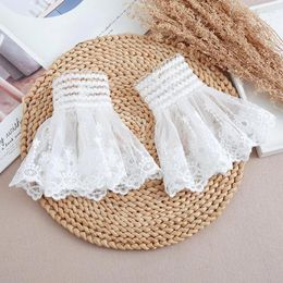 Knee Pads 1Pair Fashion Mesh Fake Sleeve For Women Girls Elegant Pearl Sleeves Ruffles Fingerless Gloves Sweater Wrist Cuffs