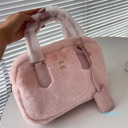 Luxurys Handbag Felt Crossbody Bag Women Luxury Designer Bags Fashion