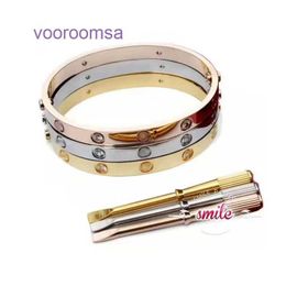 Designer Jewellery Car tires's Classic Bangles Bracelets For Women and Men Bracelet Titanium Steel Love Couple Screwdriver Fifth Generat With Original Box