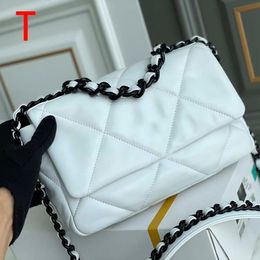 woman luxury tote fashion large capacity quality crossbody shop beach bag 26CM Crossbody Designer Bag Women Purse Lambskin Bag Mirror Quality Flap Bag With Box