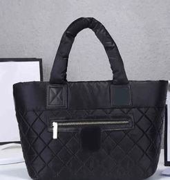 Totes Luxury Tote Women Quilted Satchels Designer Handbags Branded Soft Nylon