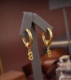 New European and American Earring Back Golden B letter earrings earrings new fashion exaggerated minority design high sense fashio6005816