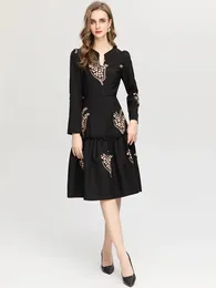 Casual Dresses Fashion Runway Autumn Winter Women Vestidos Long Sleeve Floral Embroidery Balck Vintage Party